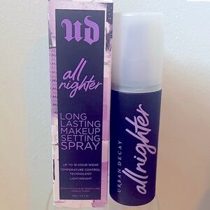 Urban Decay All Nighter Makeup Setting Spray - Black and Purple